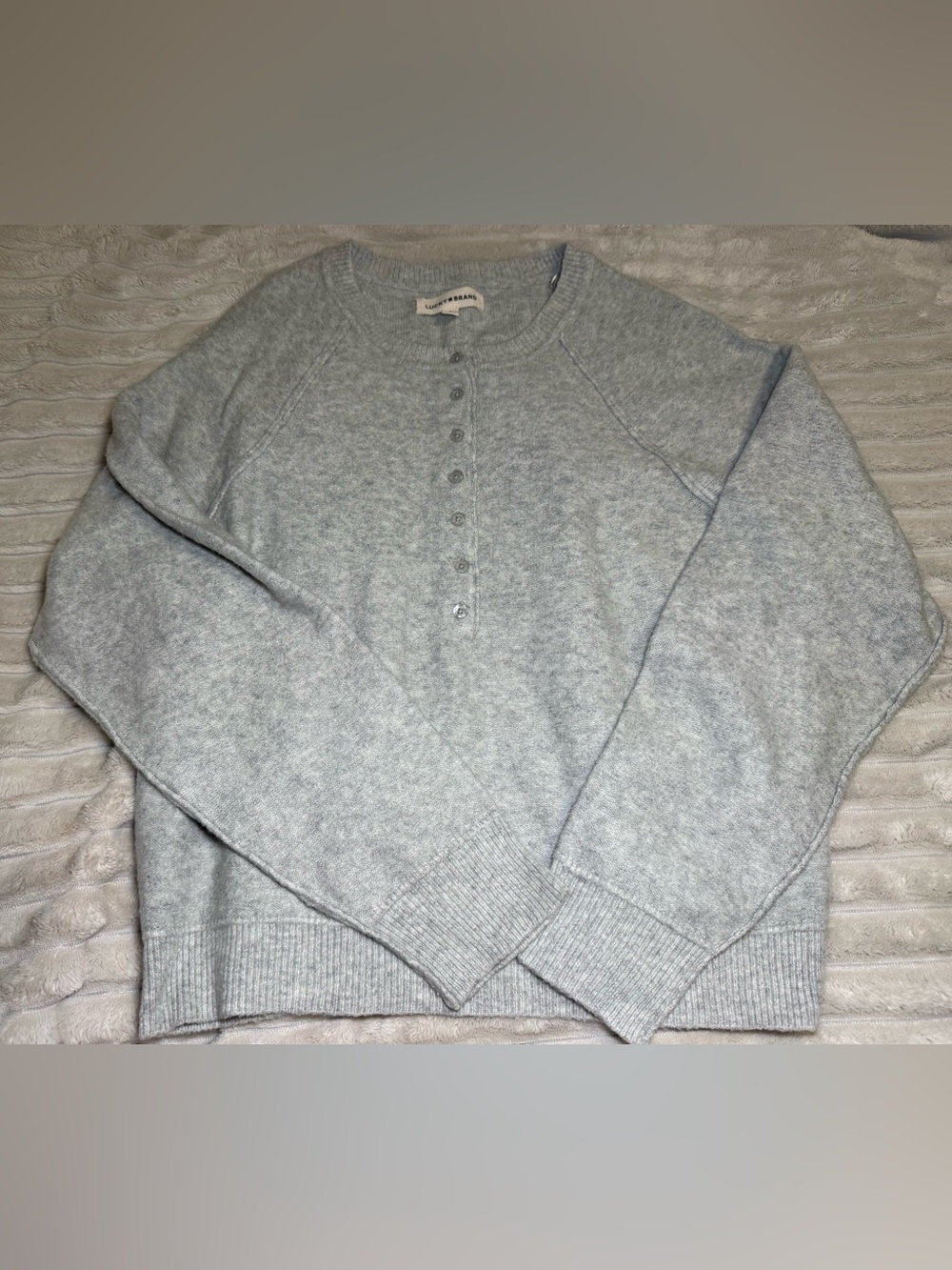 Lucky brand women’s sweater